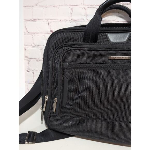 Briggs and Riley Executive Clamshell Brief Case Laptop Messenger Bag KB203C-4 - Picture 3 of 16